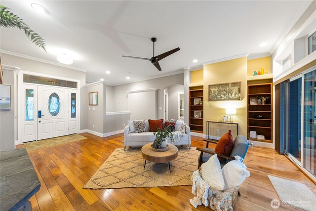 6608 Ivy Street, Anacortes, WA 98221