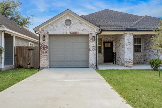 7817 Maxroy Street, Houston, TX 77088