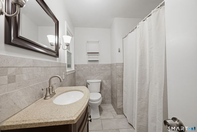 11 Wicks Manor Drive, Danbury, CT 06810