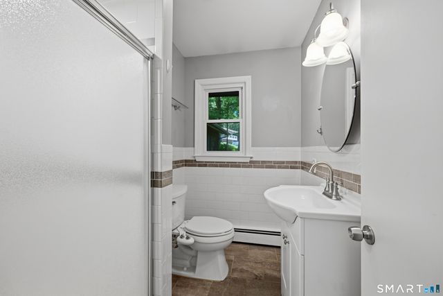 11 Wicks Manor Drive, Danbury, CT 06810