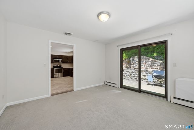 11 Wicks Manor Drive, Danbury, CT 06810