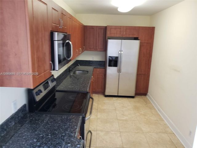 401 69th Street 900, Miami Beach, FL 33141