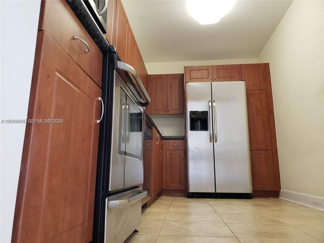 401 69th Street 900, Miami Beach, FL 33141