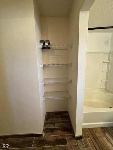 9543 W Campfire Drive, Pendleton, IN 46064