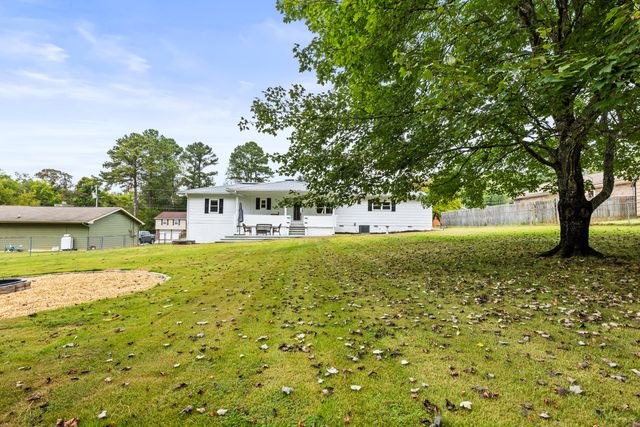 5806 Old Fort Lane, Harrison, TN 37341