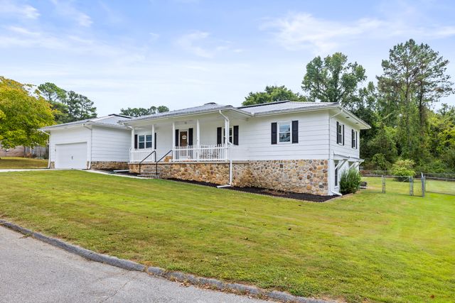 5806 Old Fort Lane, Harrison, TN 37341