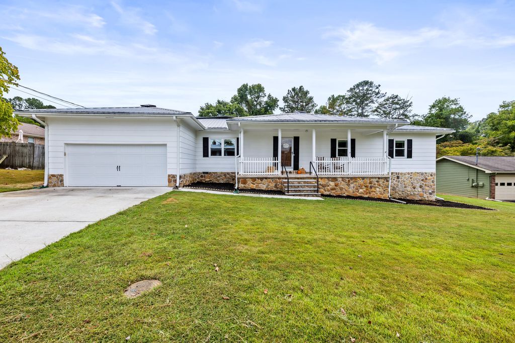 5806 Old Fort Lane, Harrison, TN 37341