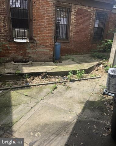 3813 BARING ST, Philadelphia, PA 19104