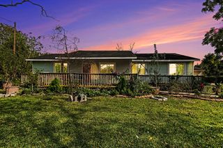 1627 Texas Avenue, League City, TX 77573