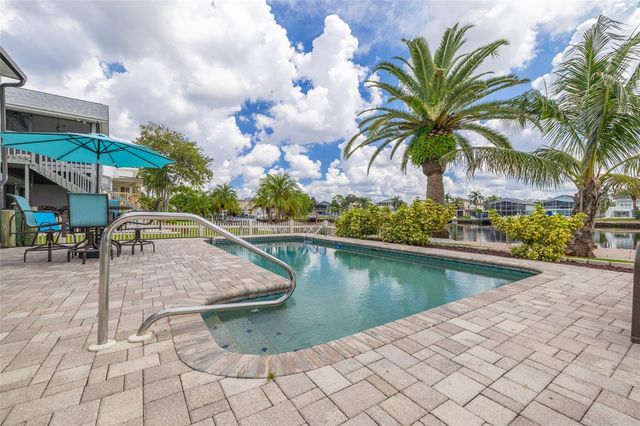 6206 BAYSIDE DRIVE, New Port Richey, FL 34652