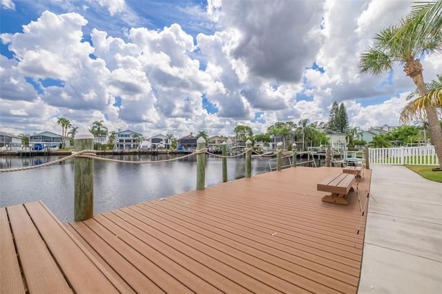 6206 BAYSIDE DRIVE, New Port Richey, FL 34652