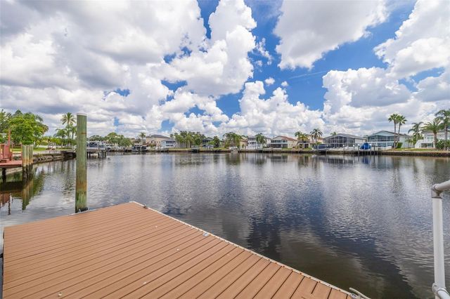 6206 BAYSIDE DRIVE, New Port Richey, FL 34652
