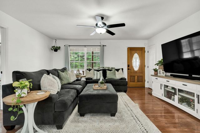 3305 Ridgeway Drive NW, Cleveland, TN 37312