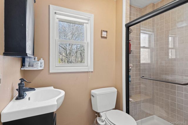 43 Harrison Avenue, Hauppauge, NY 11788