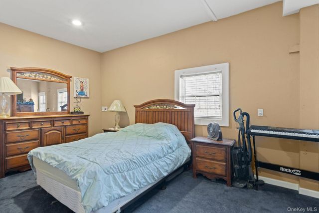43 Harrison Avenue, Hauppauge, NY 11788