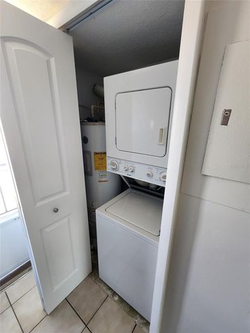 333 LAKE HOWARD DRIVE NW 313A, Winter Haven, FL 33880