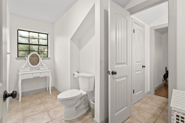 301 Medlin Creek LOOP, Dripping Springs, TX 78620