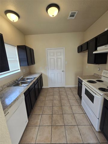 3038 Flask Drive, Dallas, TX 75241
