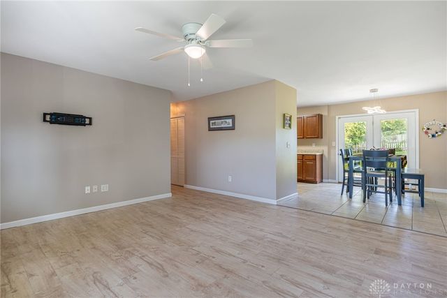 445 E 4th Street, Franklin, OH 45005