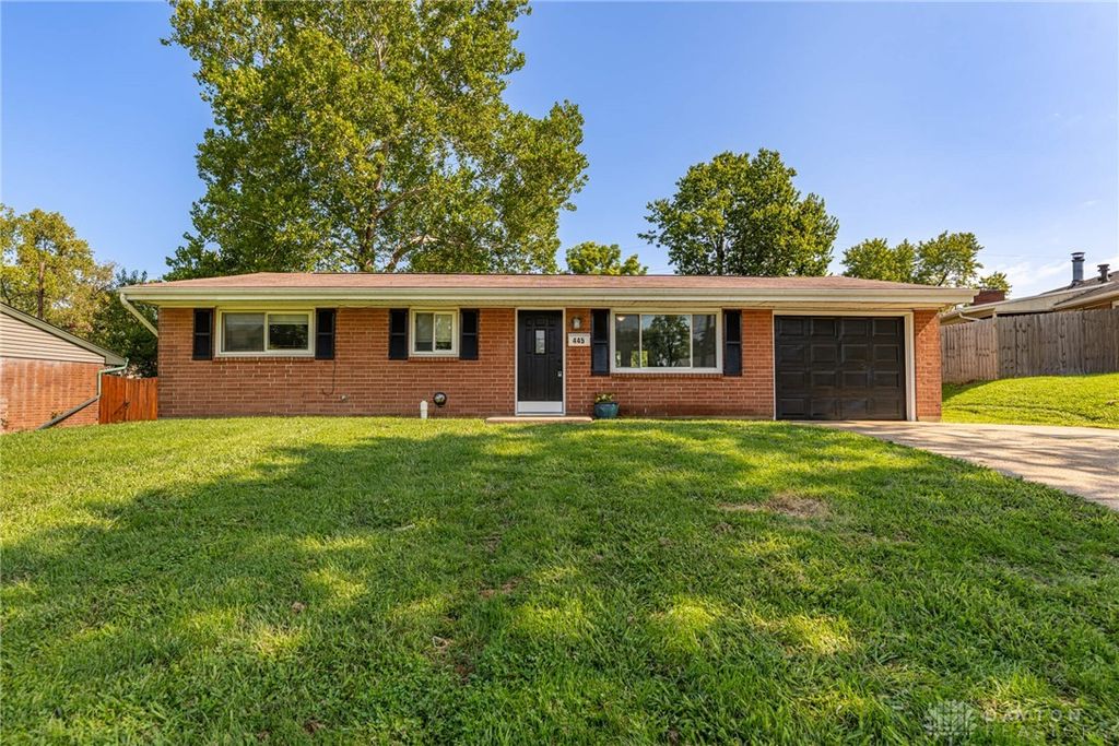 445 E 4th Street, Franklin, OH 45005