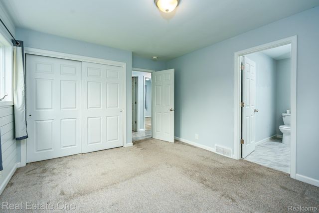 735 Columbiaville Road, Deerfield Township, MI 48421