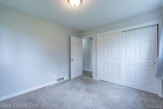 735 Columbiaville Road, Deerfield Township, MI 48421
