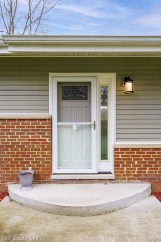 735 Columbiaville Road, Deerfield Township, MI 48421