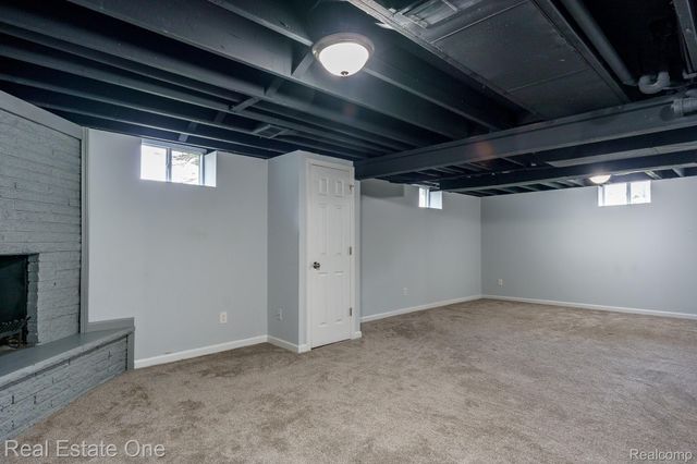 735 Columbiaville Road, Deerfield Township, MI 48421