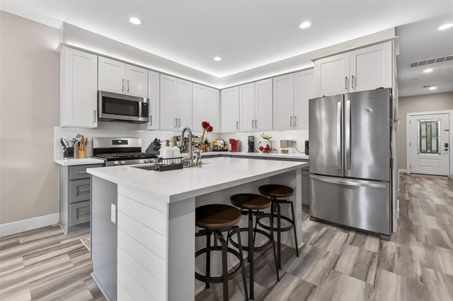 5417 Texas Street A, Houston, TX 77011