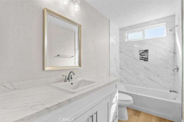 2905 Overland Court, Highland, CA 92346