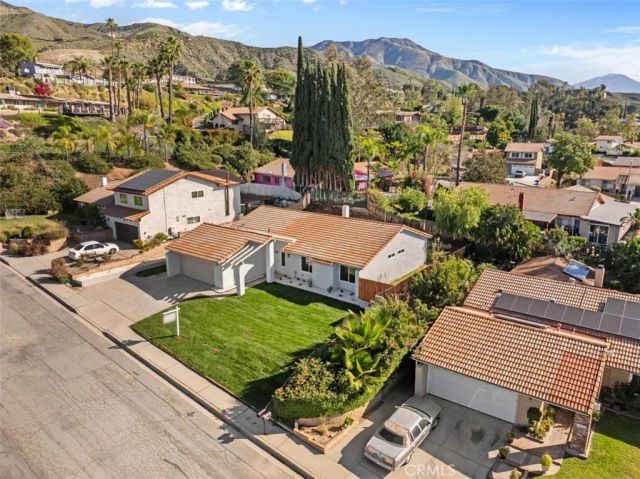2905 Overland Court, Highland, CA 92346
