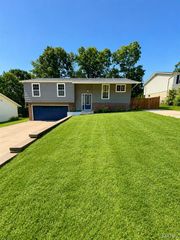 2166 Catlin Court, Barnhart, MO 63012