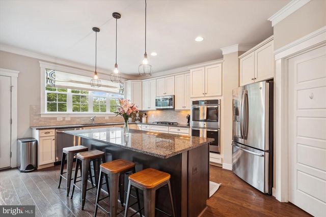 16921 PURCELLVILLE RD, Purcellville, VA 20132