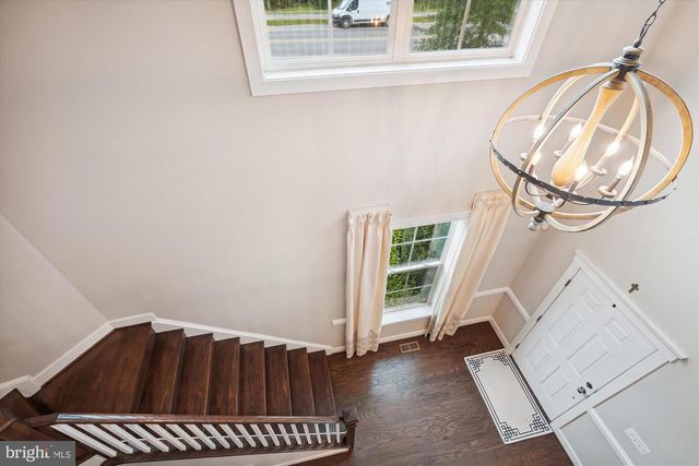 16921 PURCELLVILLE RD, Purcellville, VA 20132