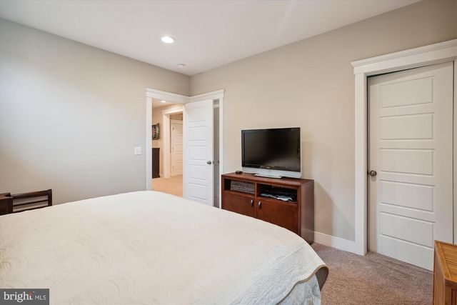 16921 PURCELLVILLE RD, Purcellville, VA 20132