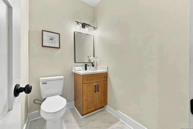 237 Carle Ave, San Antonio, TX 78204