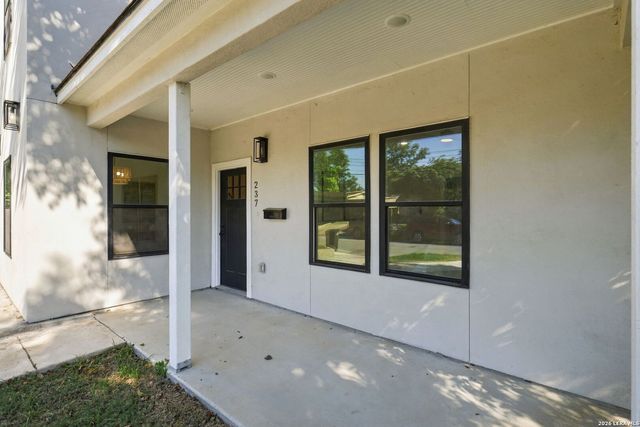 237 Carle Ave, San Antonio, TX 78204
