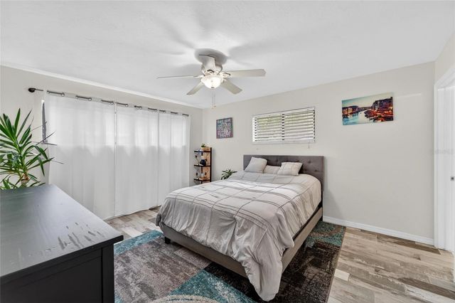 2842 61ST LANE N, St Petersburg, FL 33710