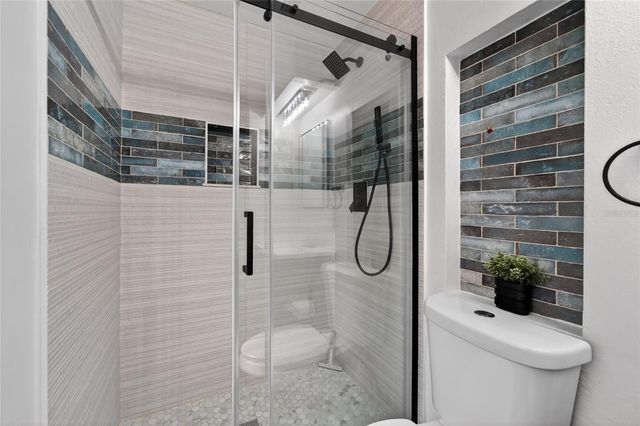 2842 61ST LANE N, St Petersburg, FL 33710