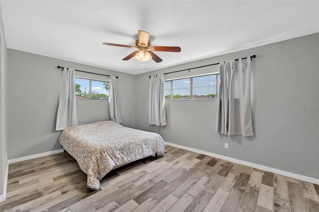 2842 61ST LANE N, St Petersburg, FL 33710