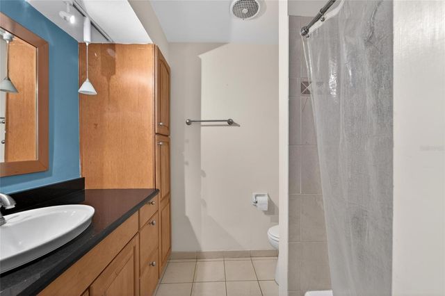 2842 61ST LANE N, St Petersburg, FL 33710