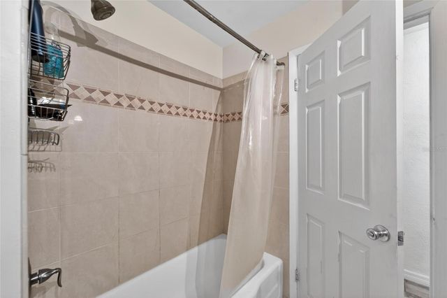 2842 61ST LANE N, St Petersburg, FL 33710