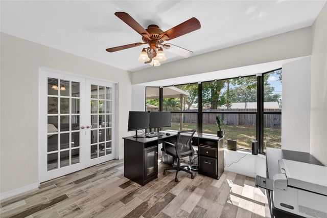 2842 61ST LANE N, St Petersburg, FL 33710