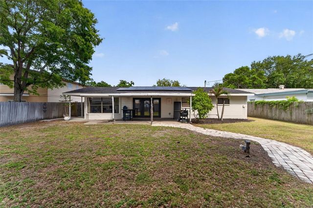 2842 61ST LANE N, St Petersburg, FL 33710