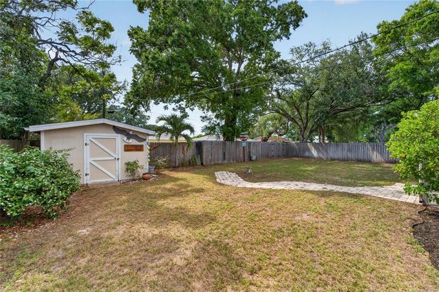 2842 61ST LANE N, St Petersburg, FL 33710