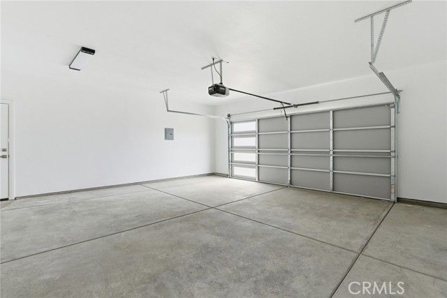 18660 Juniper St, Hesperia, CA 92345