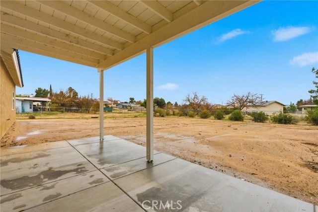 18660 Juniper St, Hesperia, CA 92345
