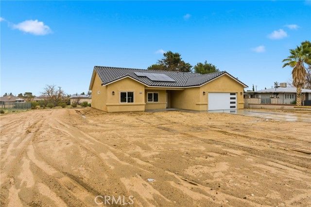 18660 Juniper St, Hesperia, CA 92345