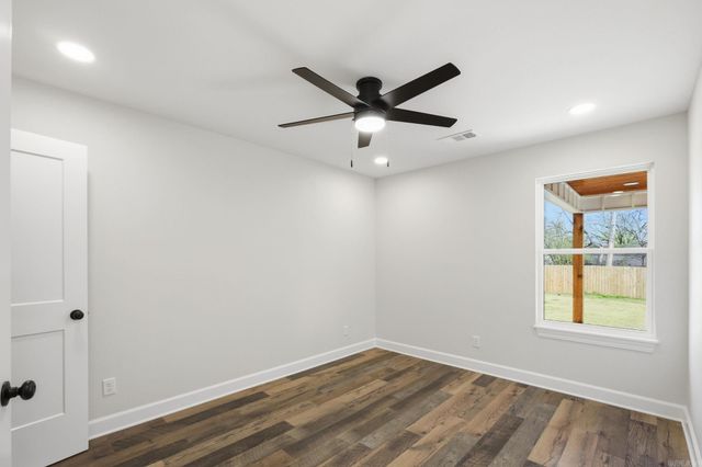 109 Chitwood Street, Hot Springs, AR 71913