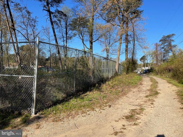 JEFFREY AVE, Glen Burnie, MD 21061